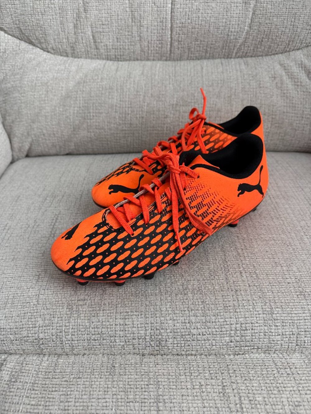 Puma Mens 9 Soccer Cleats Orange Black Firm Ground FG Football Boots 106066-05